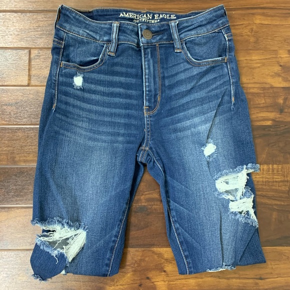 American Eagle Distressed Skinny Jeans - Picture 3 of 7